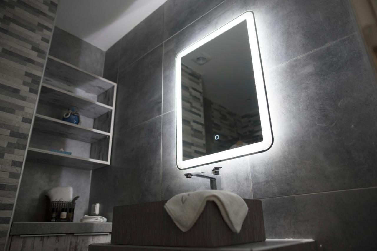 Lf Suites - Irene Thebes Luaran gambar