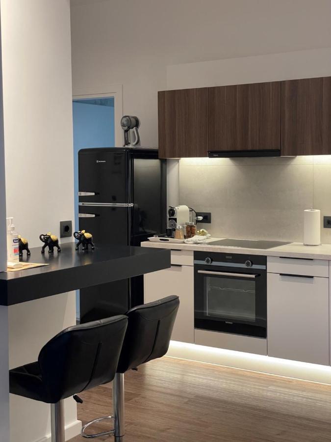 Lf Suites - Irene Thebes Luaran gambar